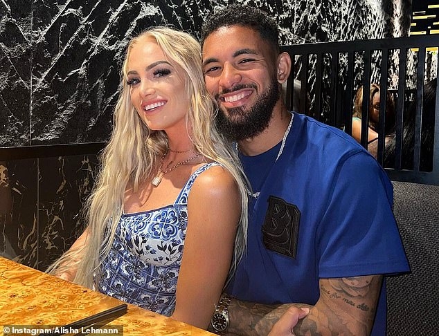 pp电子-佳话变闹剧!去年路易斯与女友双双加盟尤文 现两人分手&全部离队