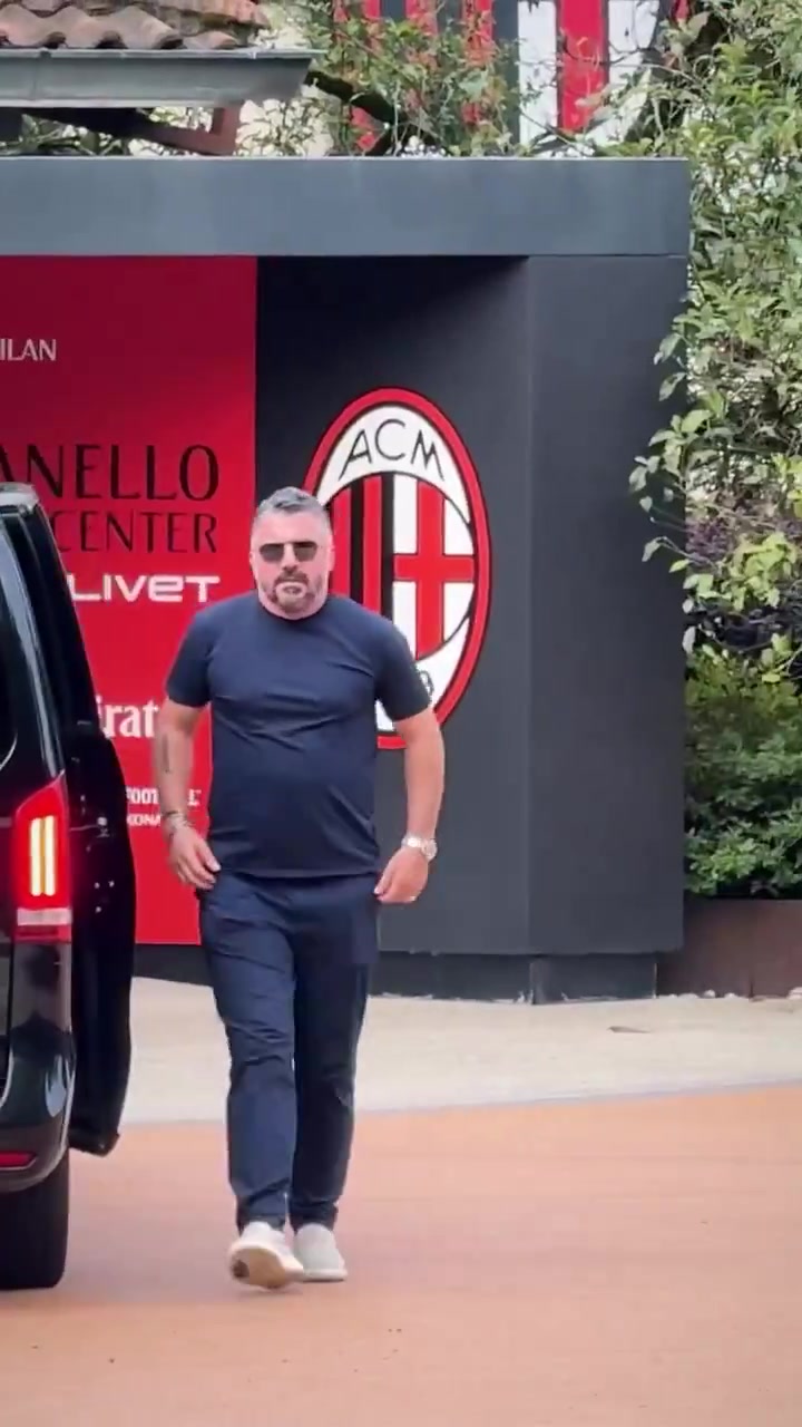 pp电子-跟队记者：加图索今日重返米兰内洛，与阿莱格里、塔雷交谈