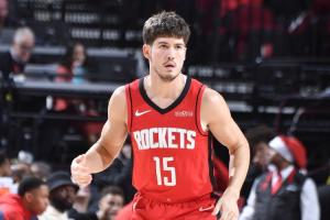 pp电子-探花献上极致得分表演谢泼德替补不到9分钟拿下15分 三分7中5