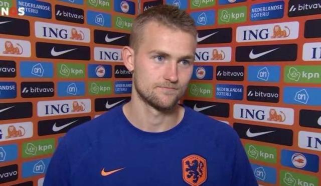 1726034285796072490.jpg pp电子-【夜读】奥纳纳:我对球迷的要求很高。