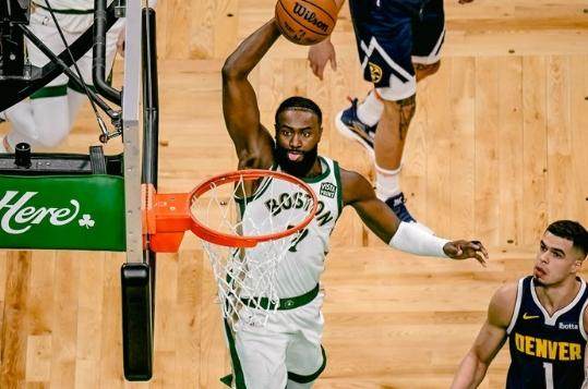 pp电子-【现场】双探花哑火 绿军主场20连胜终结