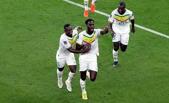 pp电子-【世界杯】卡塔尔首球门迪神扑，卡塔尔1-3塞内加尔